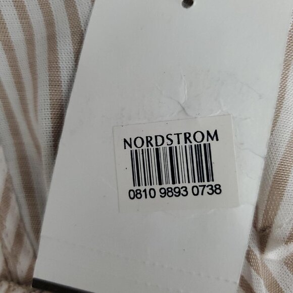 🏆025 4S13NNA Ruffled Cold Shoulder Cropped Top - Picture 5 of 9